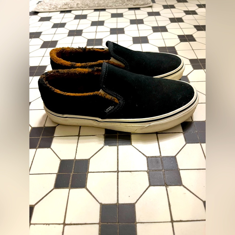 Vans Sherpa Lined Suede Slip Ons size 7